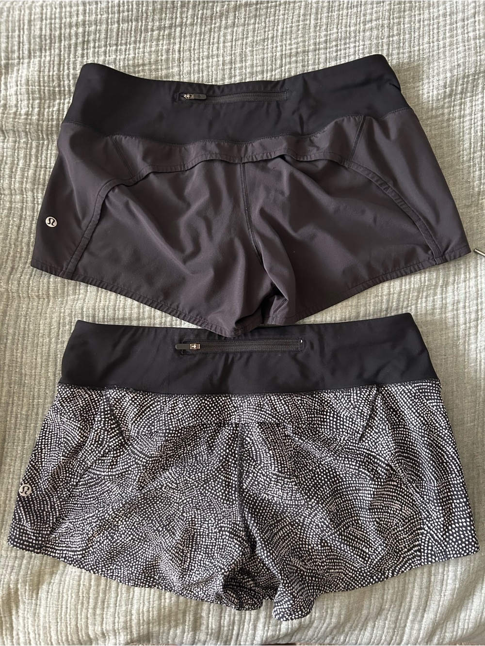 lululemon athletica Women's Athletic Shorts - Black & Black/White Dot
